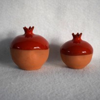 Ceramic pomegranate 10 cm.